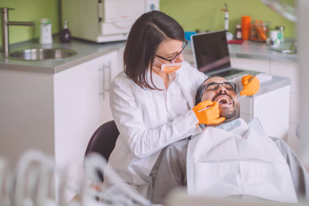 Best Emergency Treatment for Dental Infections or Abscesses in Riviera Beach, FL